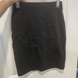 Size 4 black pencil skirt from H&M.